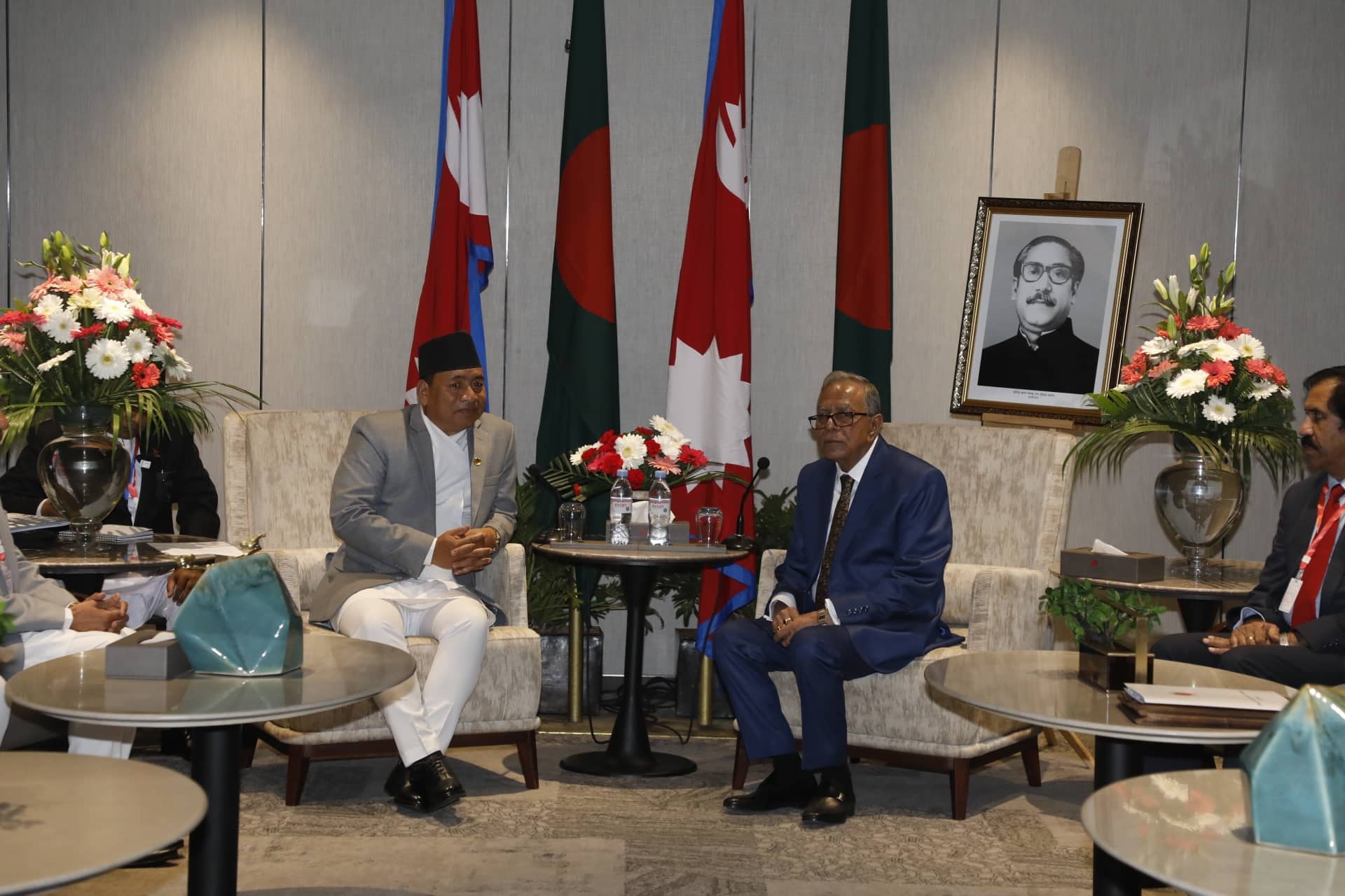 बंगलादेशका राष्ट्रपतिसँग उपराष्ट्रपति पुनको भेट
